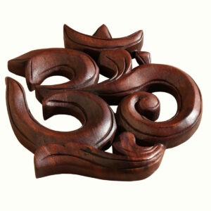 OM IN LEGNO NATURALE CM 20