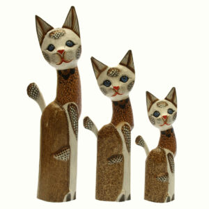 GATTI IN LEGNO BIANCHI CON DECORI E OCCHI AZZURRI ( CM00 30-40-50 )