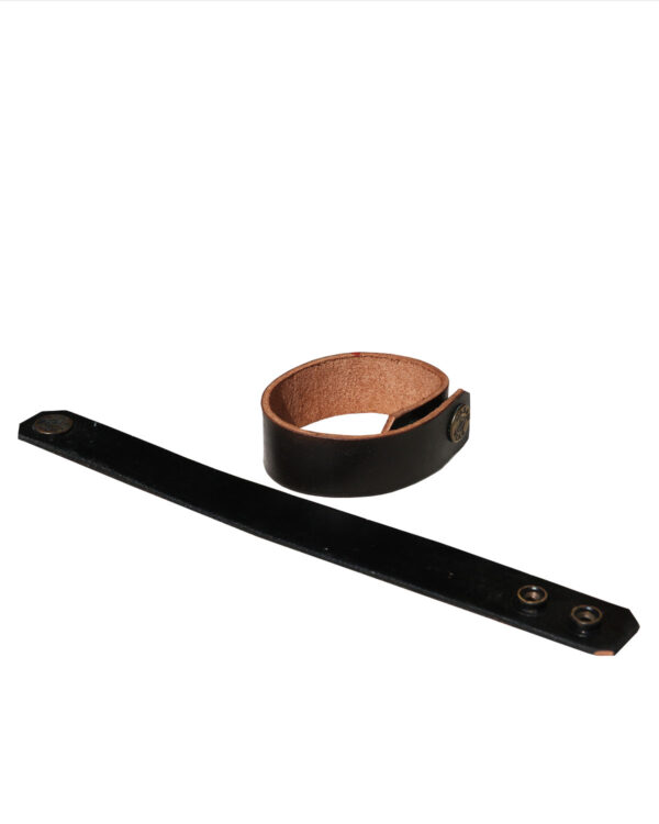 BRACCIALETTI IN CUOIO A FASCIA LISCI