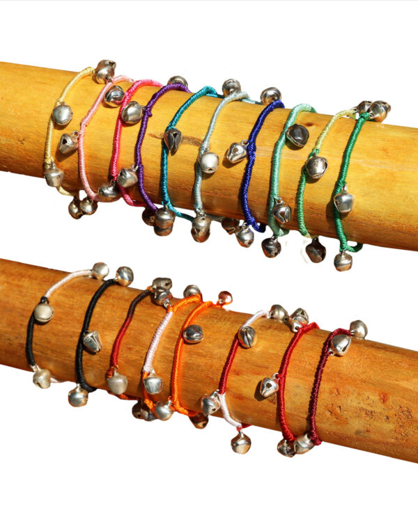 BRACCIALETTI IN FILO CON CAMPANELLINI ( confezione 12 pz. )