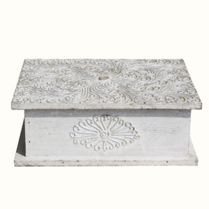 SCATOLA IN LEGNO CON DECORI ORIENTALI