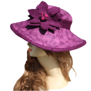 CAPPELLO IN LANA COTTA CONTESSA CON FIORE