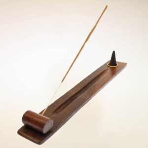 PORTAINCENSI BARCHETTA LISCIO CON BRUCIACONI E ALZATA